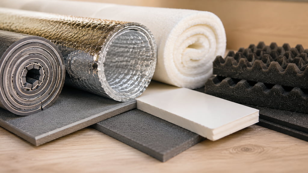 reparacion-persianas-barcelona-materiales-aislantes